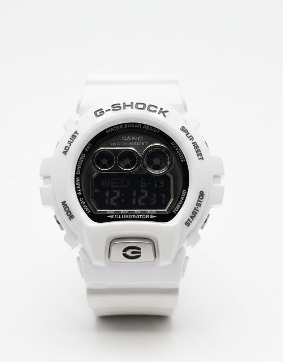 "SNOW" WHITE G-SHOCK